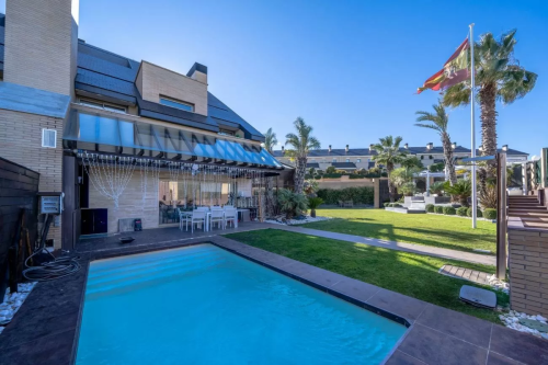 Imagen Calle Mistral, Zona Prado de Somosaguas - La Finca, Zona noroeste (Ref.)