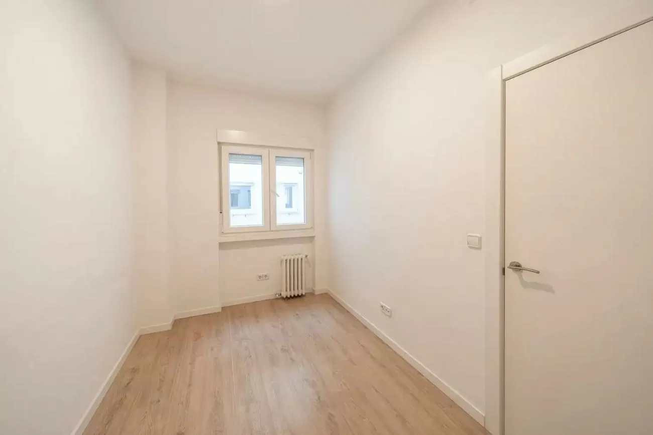 Imagen de Calle de Francisco Silvela, Barrio de Salamanca, Madrid capital (Ref.2132)