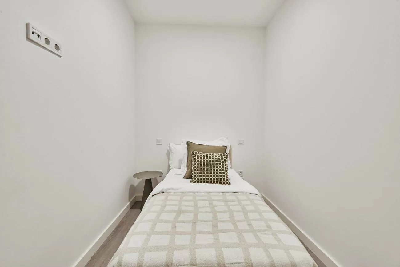 Imagen de Calle de Meléndez Valdés, Chamberí, Madrid capital (Ref.2048) Imagen de Calle de Meléndez Valdés, Chamberí, Madrid capital (Ref.2048)