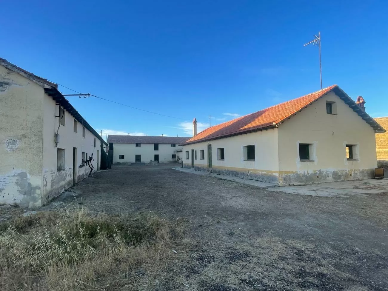 Imagen de Calle CL DISEMINADO, property->address->location->zones->zones->LEVEL7->name, La Sagra (Ref.) Imagen de Calle CL DISEMINADO, property->address->location->zones->zones->LEVEL7->name, La Sagra (Ref.)