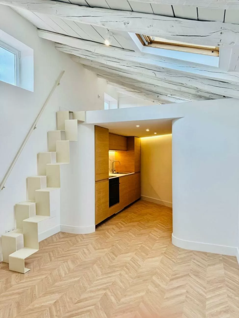 Imagen de Calle de Jesús y María, Centro, Madrid capital (Ref.2051) Imagen de Calle de Jesús y María, Centro, Madrid capital (Ref.2051)