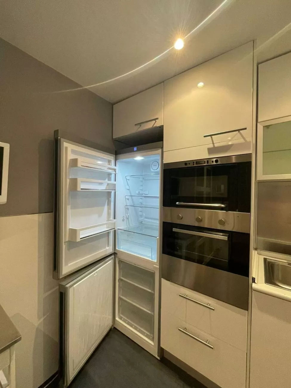 Imagen de Paseo del Circuito, property->address->location->zones->zones->LEVEL7->name, Zona norte (Ref.2121) Imagen de Paseo del Circuito, property->address->location->zones->zones->LEVEL7->name, Zona norte (Ref.2121)