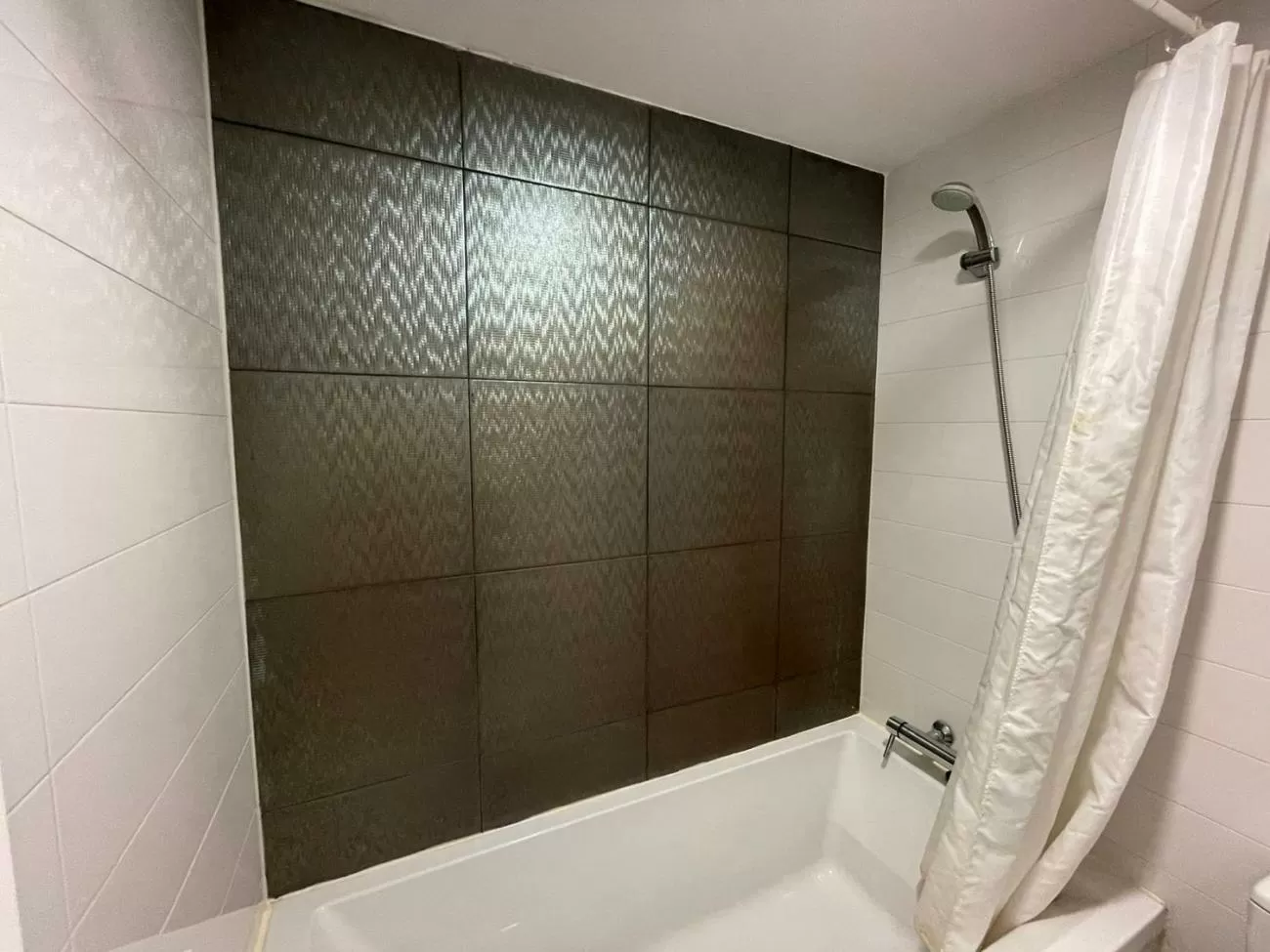 Imagen de Paseo del Circuito, property->address->location->zones->zones->LEVEL7->name, Zona norte (Ref.2121) Imagen de Paseo del Circuito, property->address->location->zones->zones->LEVEL7->name, Zona norte (Ref.2121)