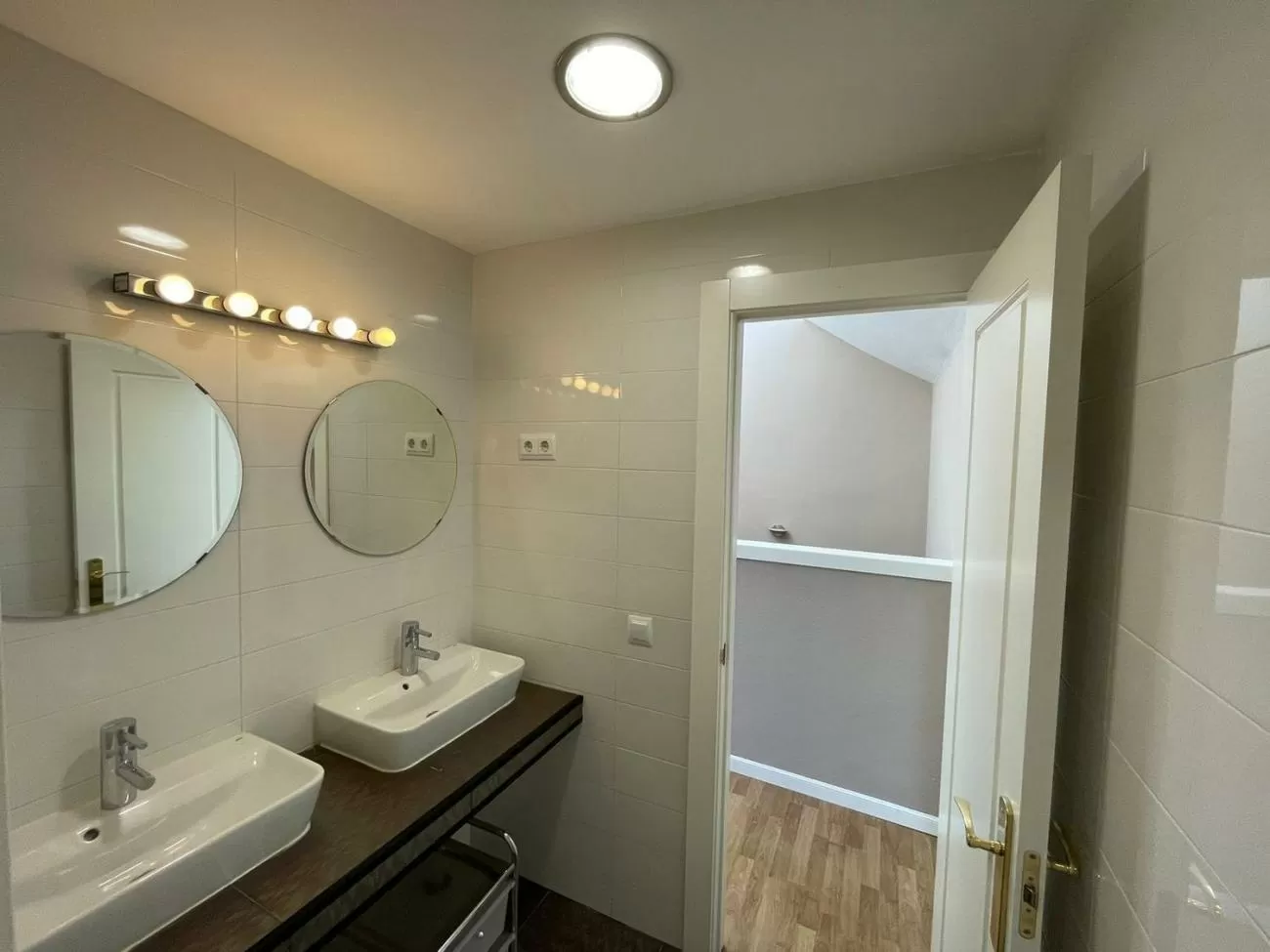 Imagen de Paseo del Circuito, property->address->location->zones->zones->LEVEL7->name, Zona norte (Ref.2121) Imagen de Paseo del Circuito, property->address->location->zones->zones->LEVEL7->name, Zona norte (Ref.2121)