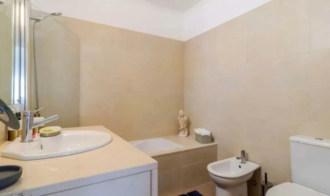 Imagen de Paseo de la Castellana, Tetuán, Madrid capital (Ref.2097B) Imagen de Paseo de la Castellana, Tetuán, Madrid capital (Ref.2097B)