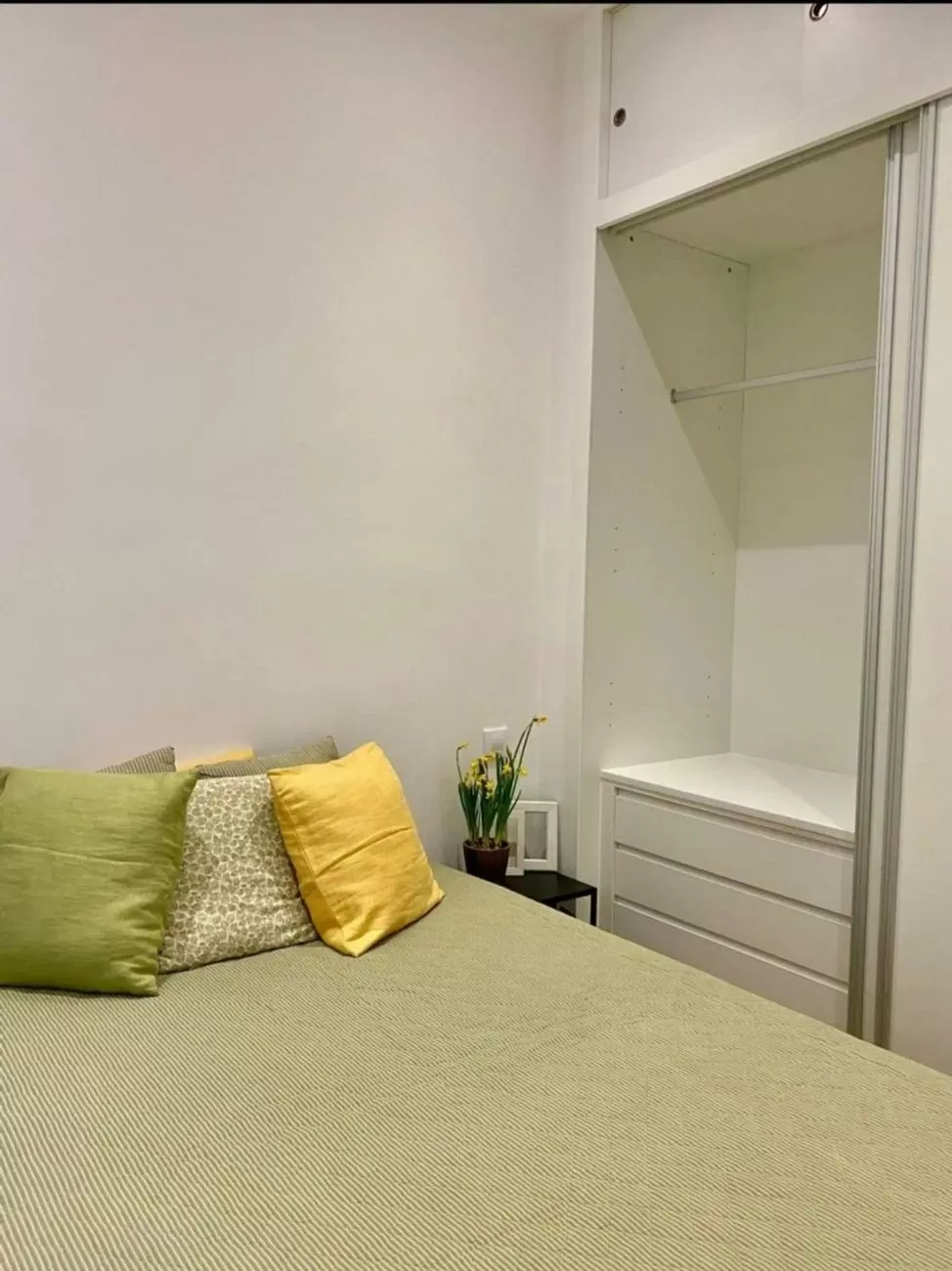 Imagen de Calle de Asunción Castell, Tetuán, Madrid capital (Ref.) Imagen de Calle de Asunción Castell, Tetuán, Madrid capital (Ref.)