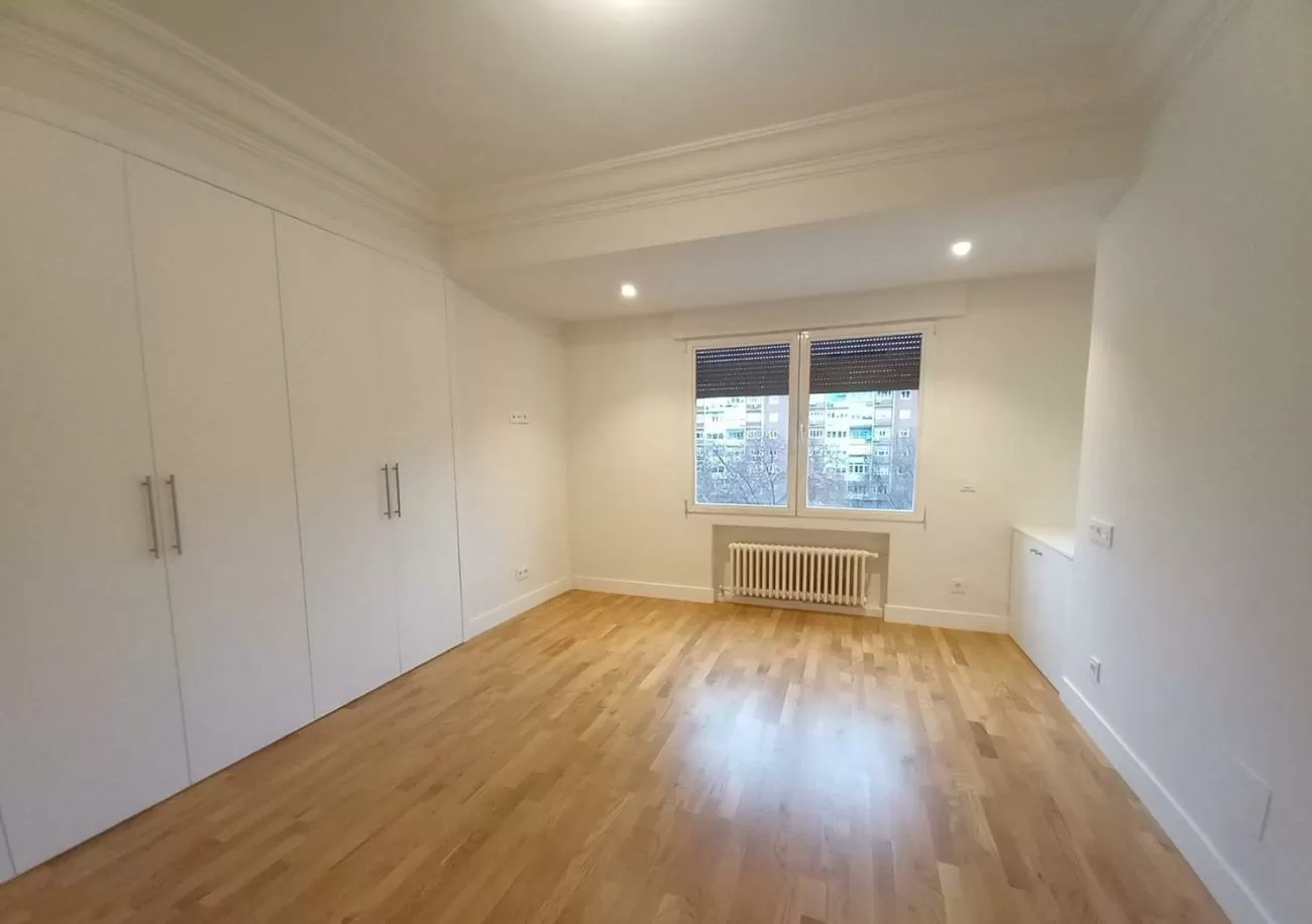 Imagen de Avenida del General Perón, Tetuán, Madrid capital (Ref.)