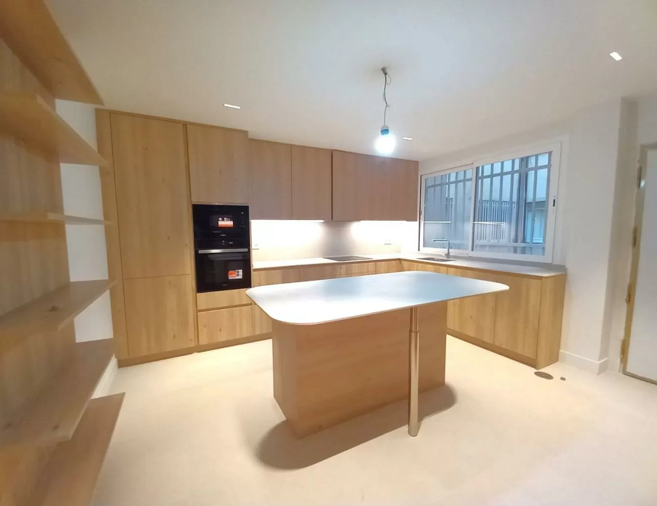 Imagen de Avenida del General Perón, Tetuán, Madrid capital (Ref.)