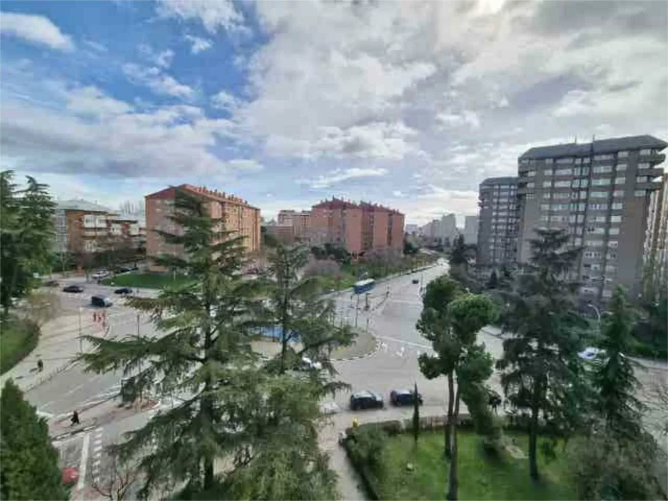 Imagen de Avenida de Ramón y Cajal, Ciudad Lineal, Madrid capital (Ref.2107)