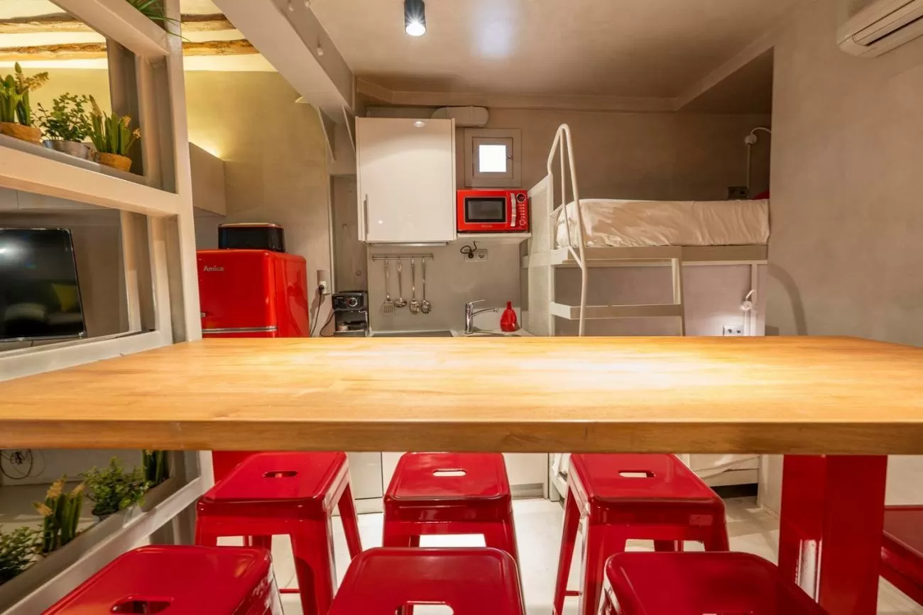 Imagen de Calle de Casto Plasencia, Centro, Madrid capital (Ref.1894) Imagen de Calle de Casto Plasencia, Centro, Madrid capital (Ref.1894)