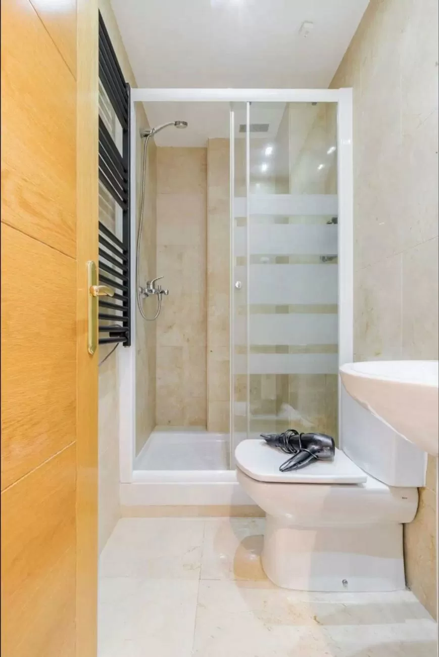 Imagen de Calle de los Algodonales, Tetuán, Madrid capital (Ref.2088) Imagen de Calle de los Algodonales, Tetuán, Madrid capital (Ref.2088)