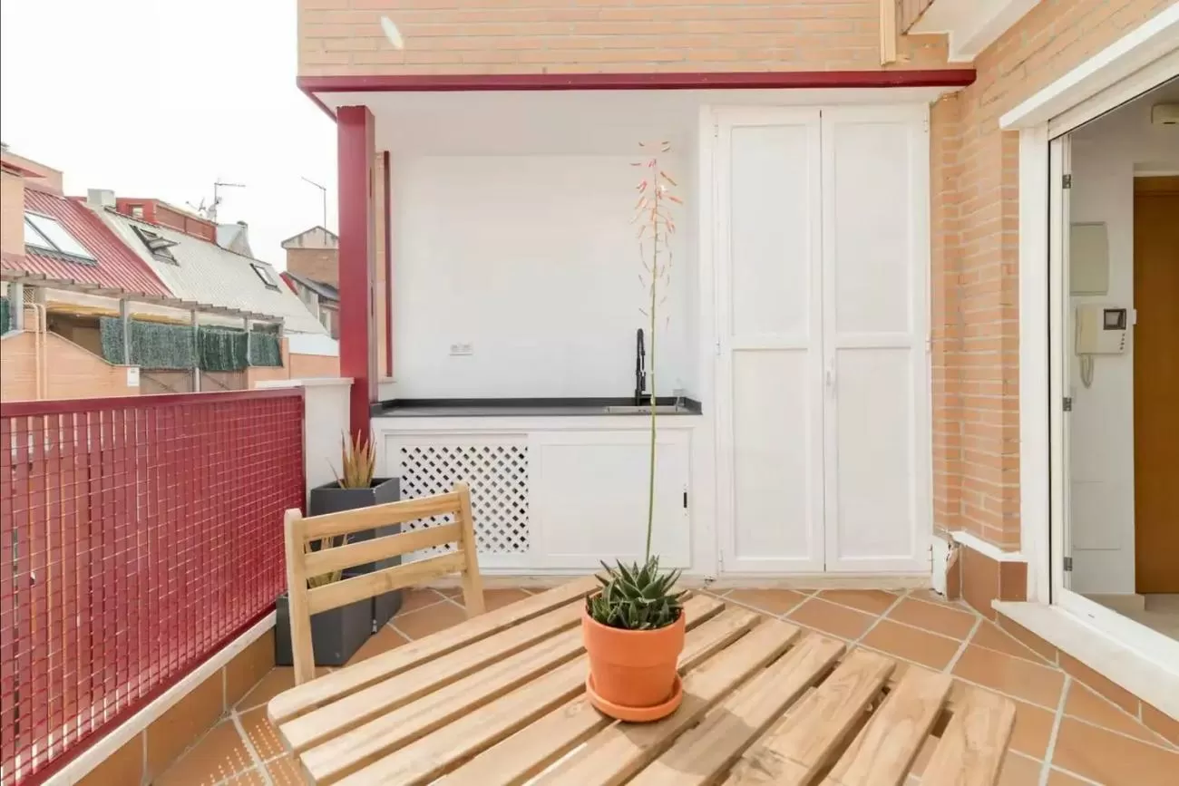 Imagen de Calle de los Algodonales, Tetuán, Madrid capital (Ref.2088) Imagen de Calle de los Algodonales, Tetuán, Madrid capital (Ref.2088)