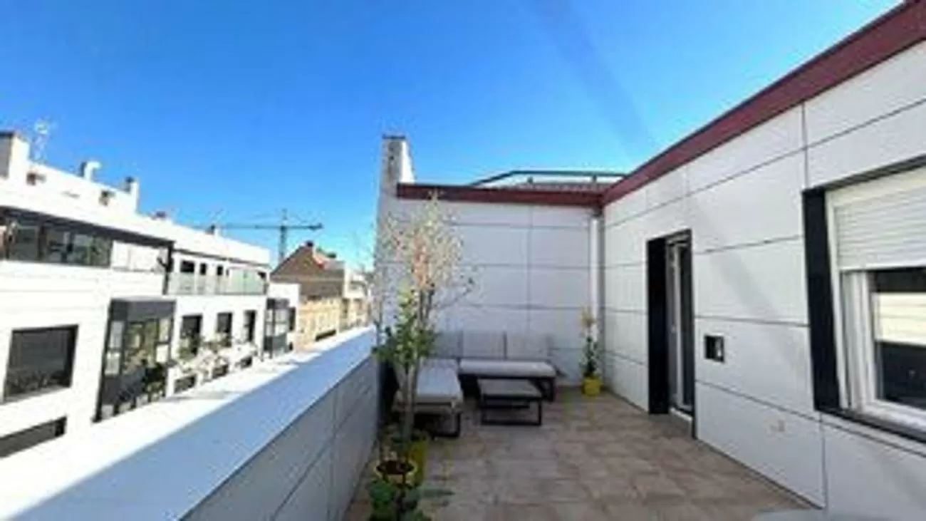 Imagen de Calle de Azcona, Barrio de Salamanca, Madrid capital (Ref.) Imagen de Calle de Azcona, Barrio de Salamanca, Madrid capital (Ref.)