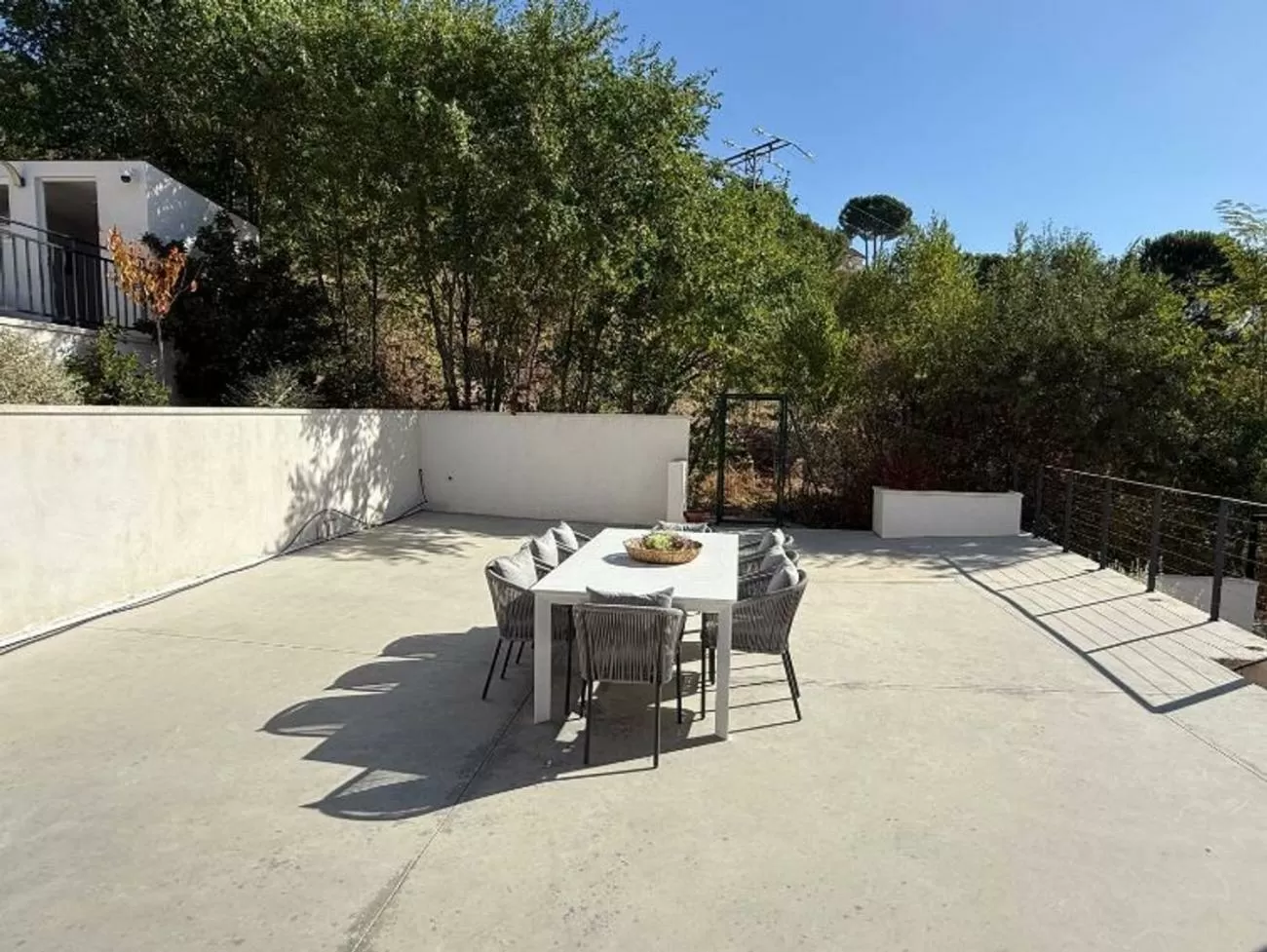 Imagen de Avenida Arroyo de Trofas, Los Peñascales, Zona noroeste (Ref.)