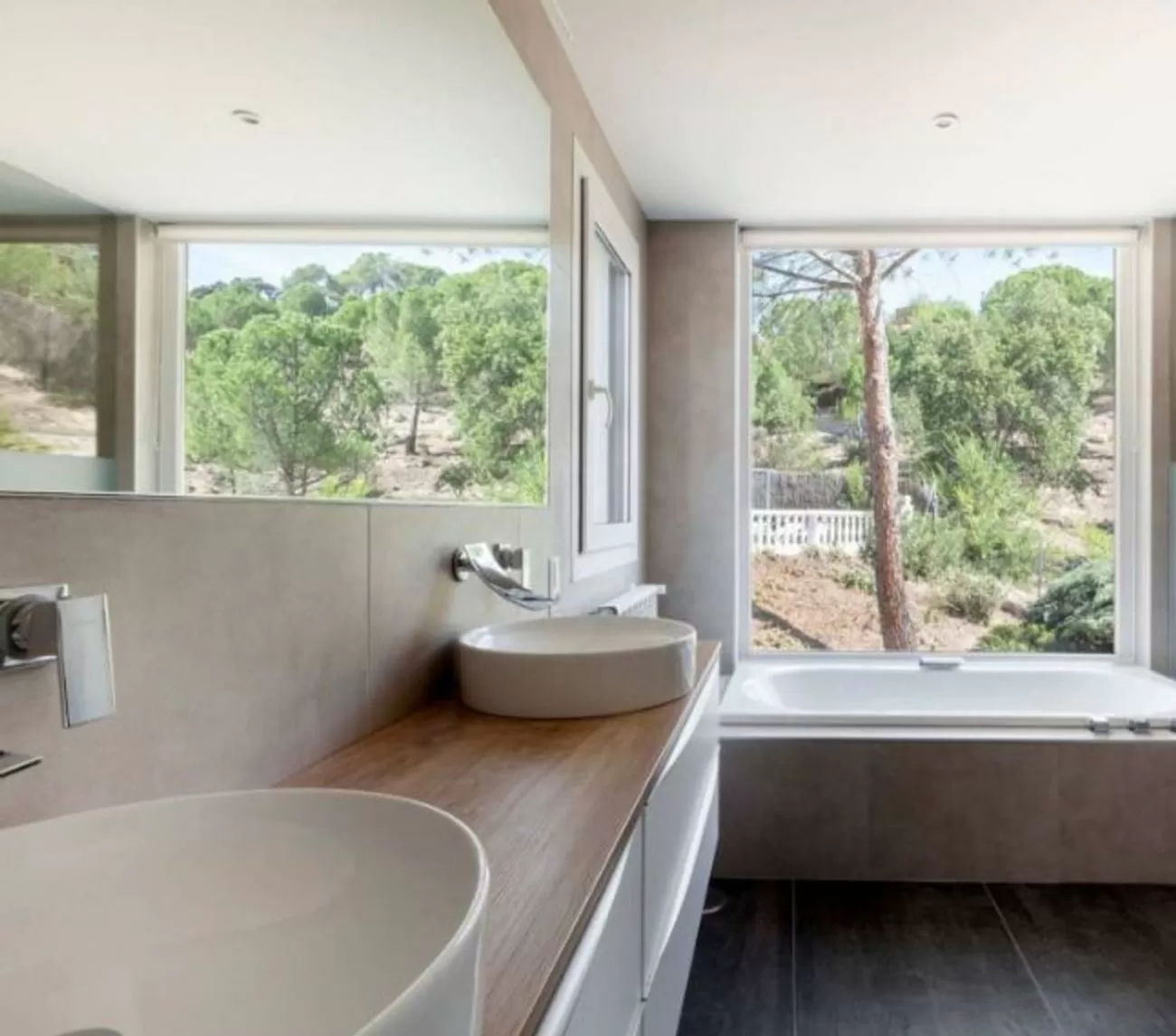 Imagen de Avenida Arroyo de Trofas, Los Peñascales, Zona noroeste (Ref.)