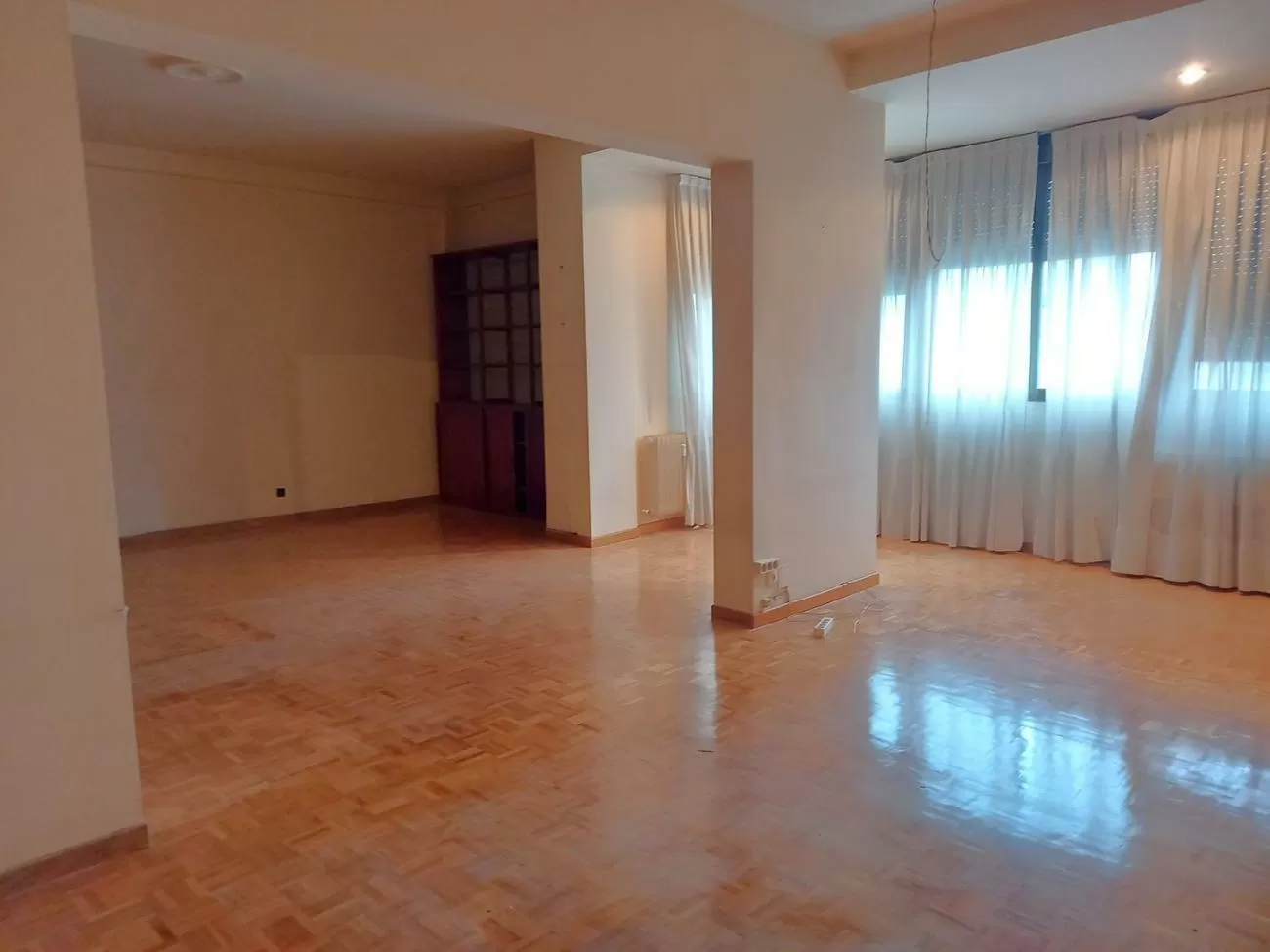 Imagen de Paseo de la Castellana, Tetuán, Madrid capital (Ref.2092) Imagen de Paseo de la Castellana, Tetuán, Madrid capital (Ref.2092)