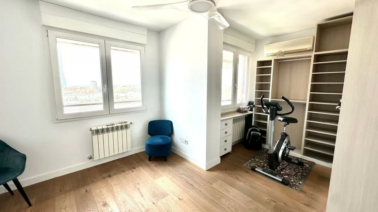 Imagen de Avenida de Burgos, Chamartín, Madrid capital (Ref.1816-2) Imagen de Avenida de Burgos, Chamartín, Madrid capital (Ref.1816-2)