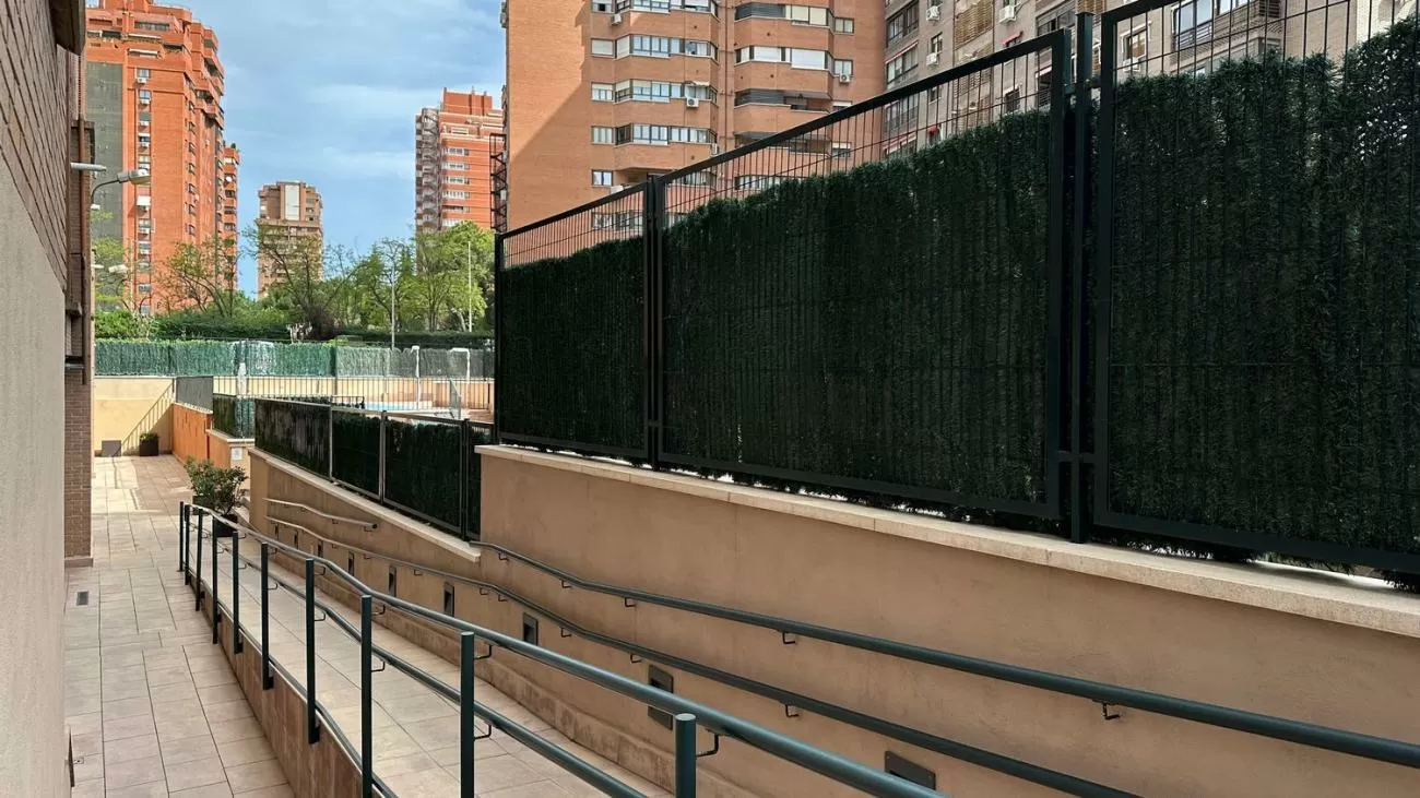 Imagen de Avenida de Burgos, Chamartín, Madrid capital (Ref.1816-2) Imagen de Avenida de Burgos, Chamartín, Madrid capital (Ref.1816-2)