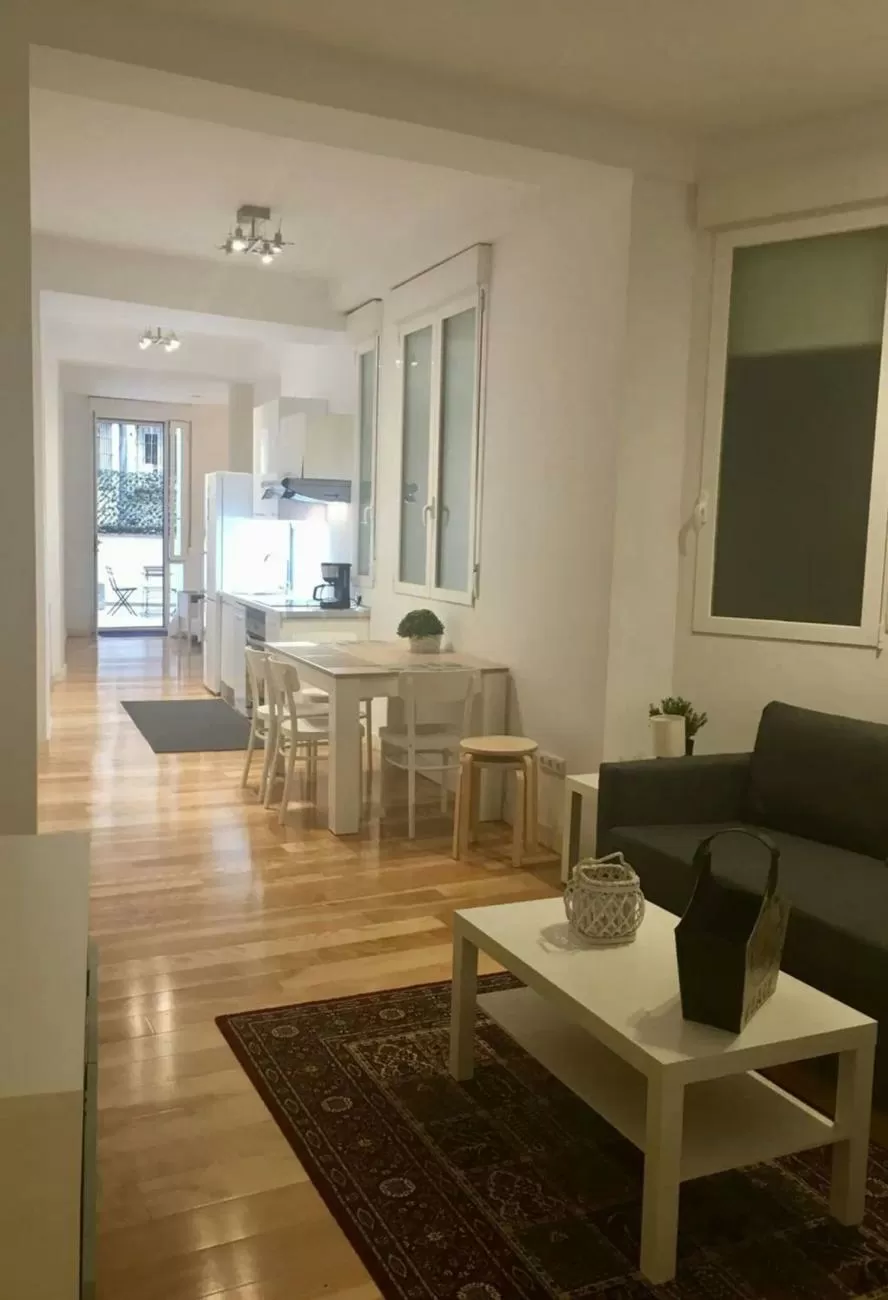 Imagen de Calle de Campomanes, Centro, Madrid capital (Ref.2103) Imagen de Calle de Campomanes, Centro, Madrid capital (Ref.2103)