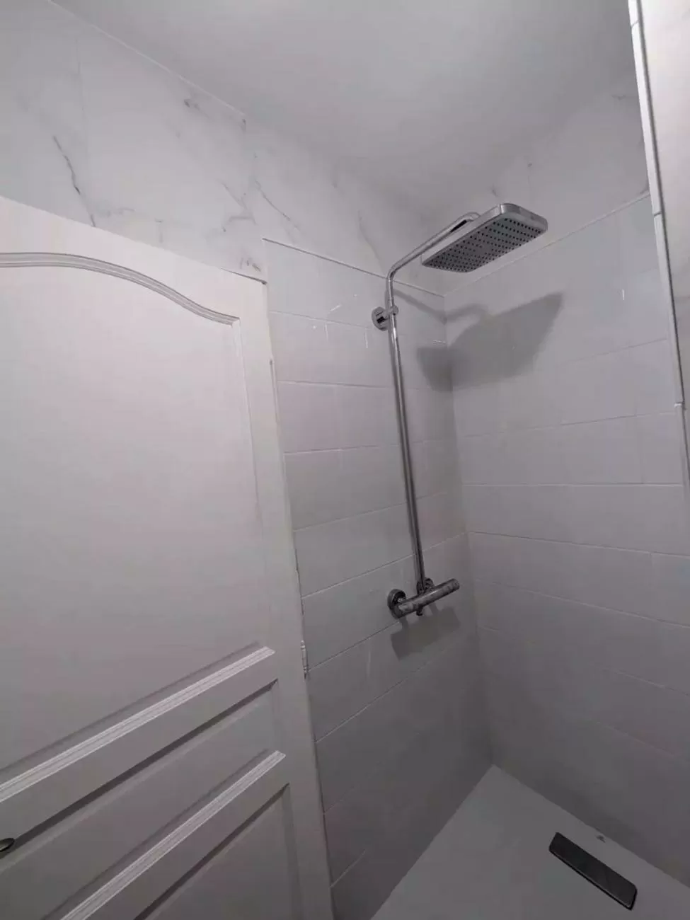 Imagen de Calle del Marqués de Ahumada, Barrio de Salamanca, Madrid capital (Ref.) Imagen de Calle del Marqués de Ahumada, Barrio de Salamanca, Madrid capital (Ref.)