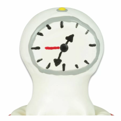 Imagen de CONDOMERIE  PRESERVATIVO DECORATIVO PINTADO A MANO RELOJ
