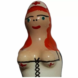 Imagen de CONDOMERIE  PRESERVATIVO DECORATIVO PINTADO A MANO ENFERMERA PELIRROJA