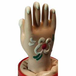 Imagen de CONDOMERIE  PRESERVATIVO DECORATIVO PINTADO A MANO MANO MODELO 2