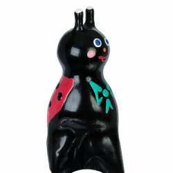 Imagen de CONDOMERIE  PRESERVATIVO DECORATIVO PINTADO A MANO MARIQUITA MODELO 2
