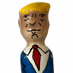Imagen de CONDOMERIE  PRESERVATIVO DECORATIVO PINTADO A MANO TRUMP GRUÑÓN