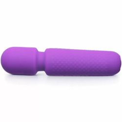 Imagen de YOUR MAGIC MASAJEADOR & VIBRADOR RECARGABLE 10 VIBRACIONES SILICONA MORADO