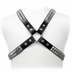 Imagen de LEATHER BODY PYRAMID STUD HARNESS